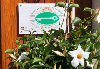 Hotel Vecchia Stazione Mountain Elegance has Balcony rooms