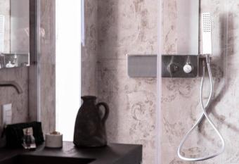 Agriturismo Maria Vittoria has rooms with a private hot tub