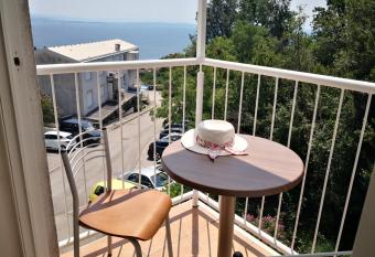 APP Mare Monti has Balcony rooms