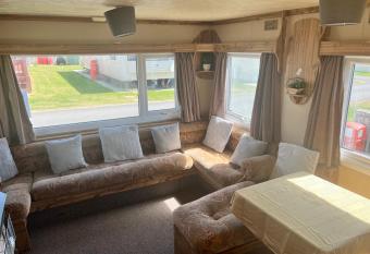 Castaway retreats 4 C34 allows 18 year olds to book a room