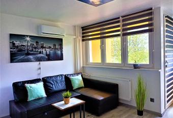 Apartament Gliwice Mewy, klimatyzacja has Balcony rooms