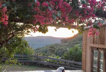 Ch  cara para  so d   paz allows 18 year olds to book a room