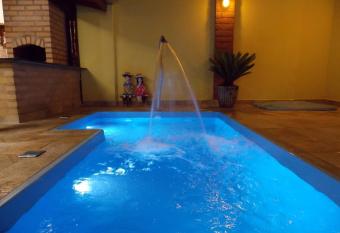 Loft Para  so em Brotas SP has Balcony rooms