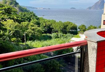 Apartamento encantador com linda vista has Balcony rooms