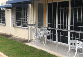Lindo apartamento para descansar en familia has Balcony rooms