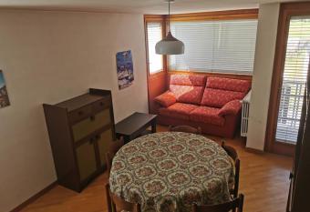 Homey Apartment in the heart of Cervinia has Balcony rooms