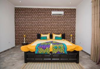 Stables Residence -Explore Accra from Its Heart has Balcony rooms