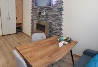 KLEPALSKI - Mountain Studio has Balcony rooms