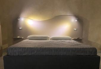 B&B Akoya Capo Vaticano has Balcony rooms