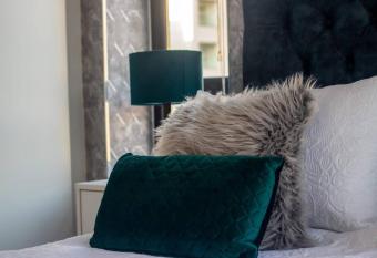 Fourways La Residence has Balcony rooms