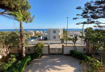 Vista Mare - Appartamento con barbecue e splendido terrazzo in comune has Balcony rooms