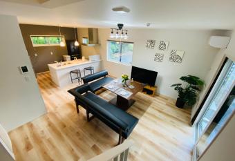 Compass Duo has Balcony rooms