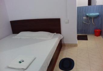 SUN SHINE RESORT has Balcony rooms