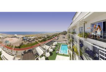 Hotel Mediterraneo has Balcony rooms