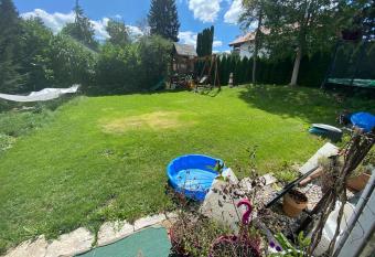 Landidylle mit Garten u. Sauna am See bei M  nchen has Balcony rooms