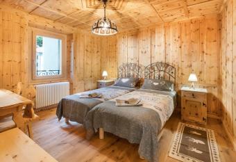 Casa Cecilia tra Bormio e Livigno allows 18 year olds to book a room