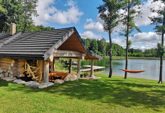 Pirties namelis ant e  ero kranto has Balcony rooms