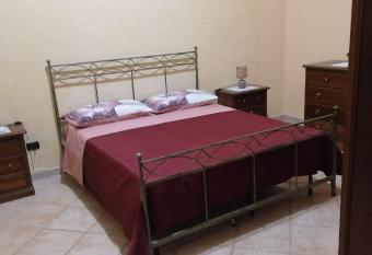 Casa vacanze marzamemi-pachino has Balcony rooms