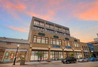 Exhibit A2 has Balcony rooms