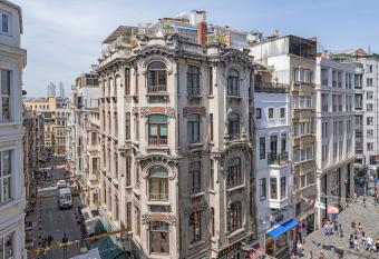 Ragip Pasha Apartments has Balcony rooms