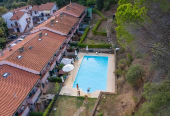 La Casina di Patrizia has Balcony rooms