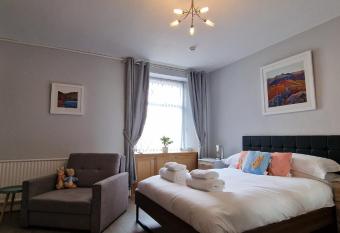 Woodland Family Apartment With Electric Car Point allows 18 year olds to book a room