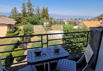 L Haumana has Balcony rooms