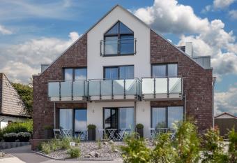 Pension An Bord has Balcony rooms