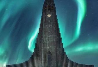 Fox Hotel allows 18 year olds to book a room