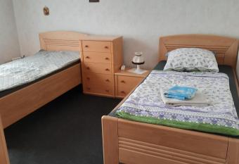 L  tke-D  rhoff has Balcony rooms