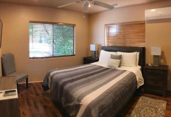 Mountain View Apartment  Residential Area  Private Entrance has Balcony rooms