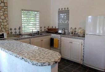 EllaVilla has Balcony rooms