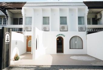 Evergreen Cafe and Hotel allows 18 year olds to book a room