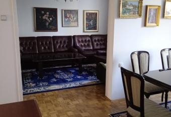 Apartman Dragan has Balcony rooms