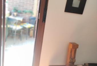 Virxen do Carmen 7 alojamiento allows 18 year olds to book a room