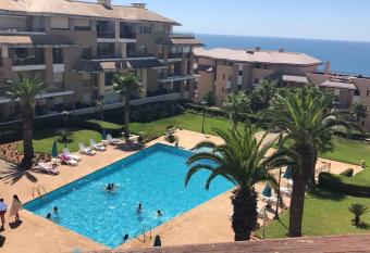 Rrestigia des nations has Balcony rooms