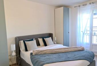 ***Suite Parklane* 5min Disney & Shopping * NEW*** has Balcony rooms