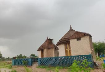 Hamlet Of Memories has Balcony rooms