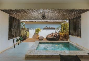 rocco villa has Balcony rooms