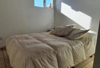 Dpto para dos allows 18 year olds to book a room