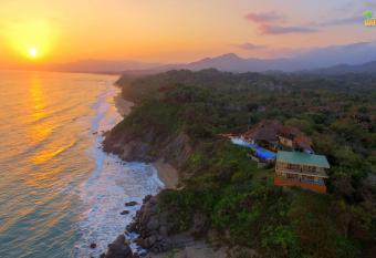 Hotel Casa Barlovento has Balcony rooms