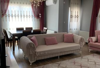 Hilal Yalova has Balcony rooms