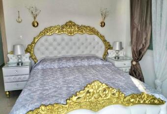 Pearl Boutique Suite has Balcony rooms