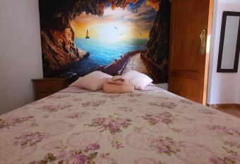 park royal allows 18 year olds to book a room