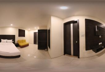 Hotel Windflower Regency has Balcony rooms