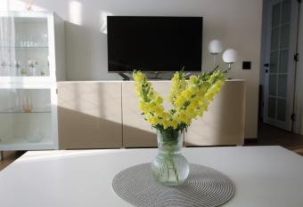 BAM apartments allows 18 year olds to book a room