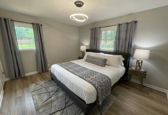 Summit Haven Retreat A allows 18 year olds to book a room