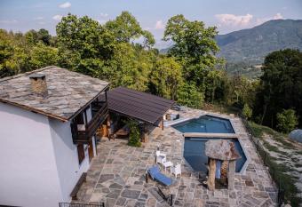 Agribenessere Agli Abatti has Balcony rooms