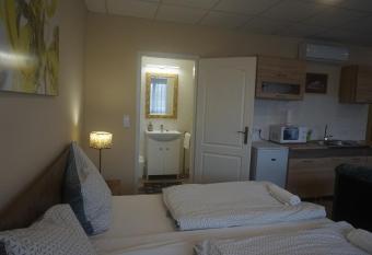 Hotel Ajka has Balcony rooms