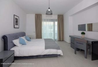 De Silva allows 18 year olds to book a room